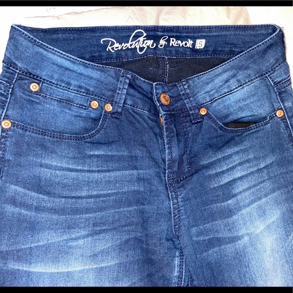 Revolution Jeans - Picture 6 of 7